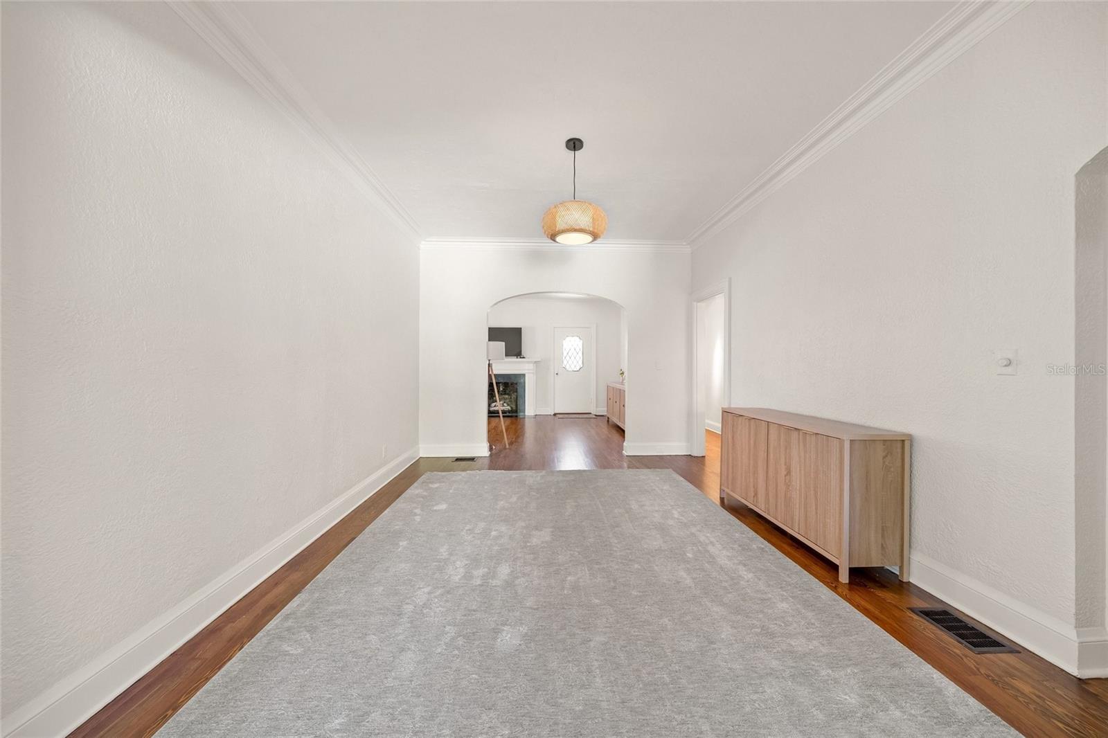 Image 9 of 35 For 1917 Bahia Vista Street