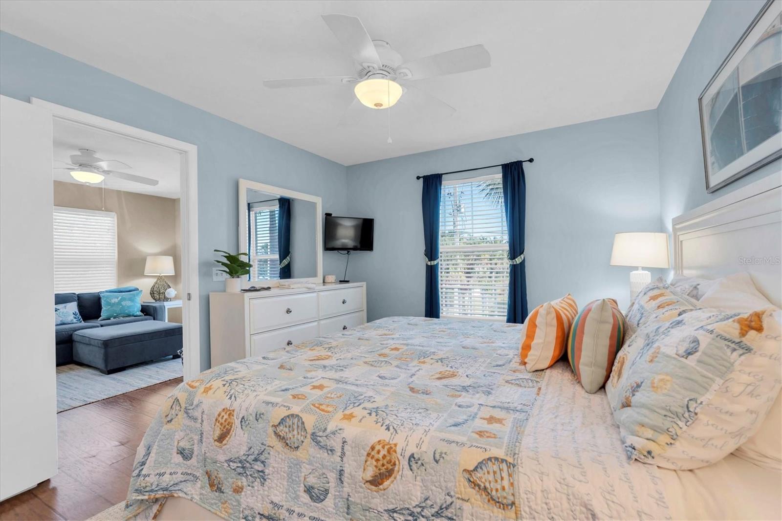 Image 14 of 40 For 6250 Holmes Boulevard 65