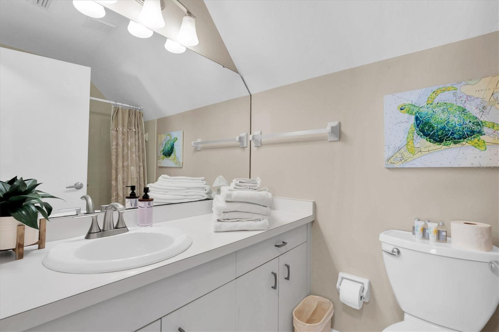 Image 21 of 40 For 6250 Holmes Boulevard 65