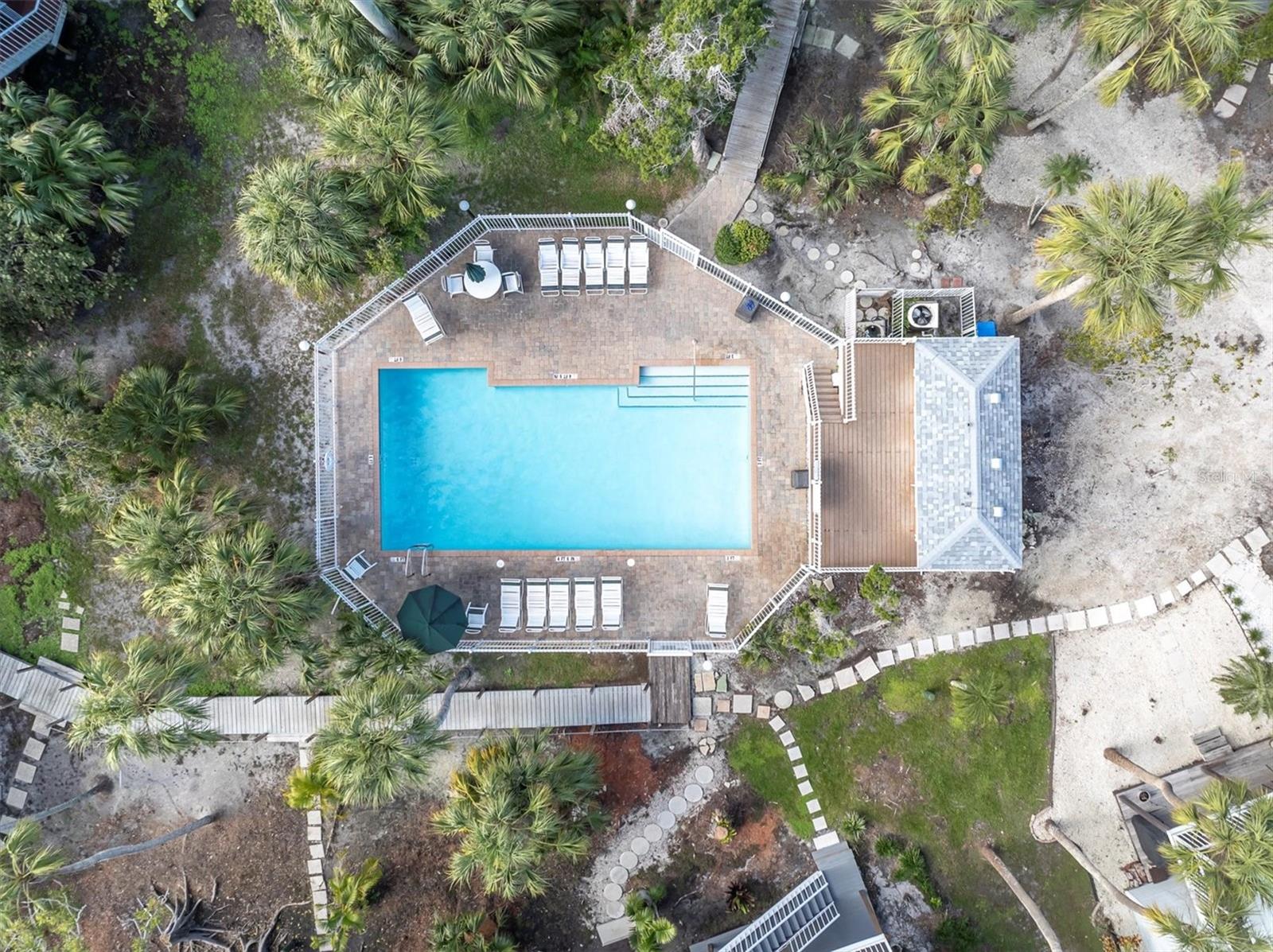 Image 32 of 40 For 6250 Holmes Boulevard 65