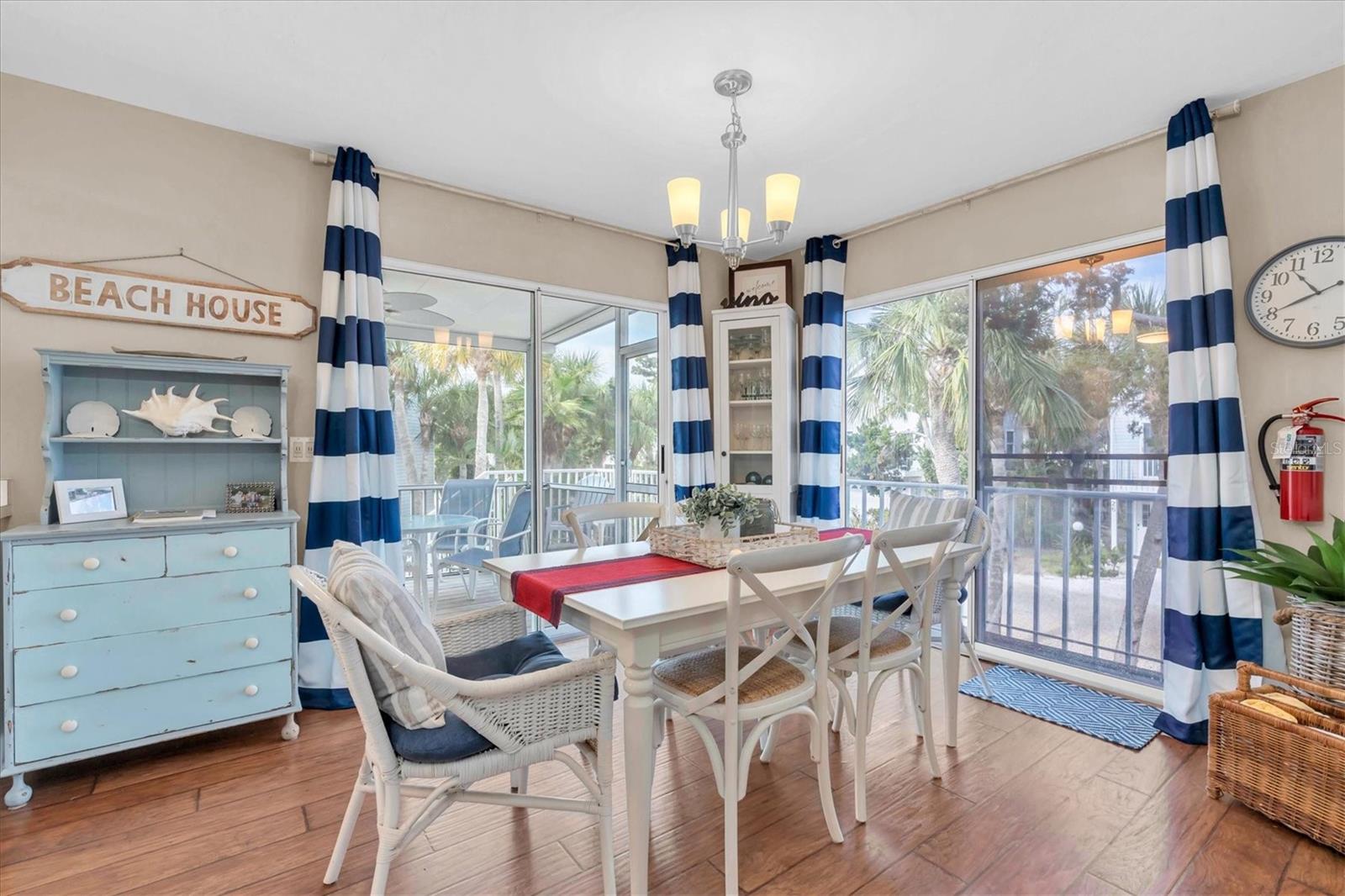 Image 8 of 40 For 6250 Holmes Boulevard 65