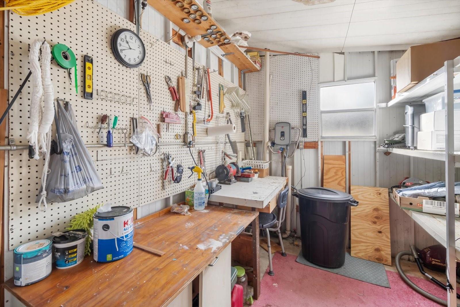 Image 24 of 36 For 5619 Bayshore Road 417