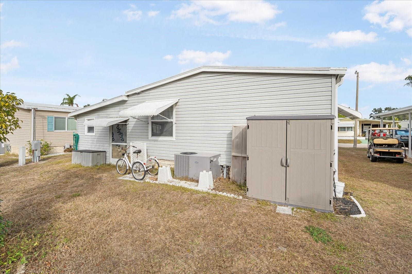 Image 5 of 36 For 5619 Bayshore Road 417