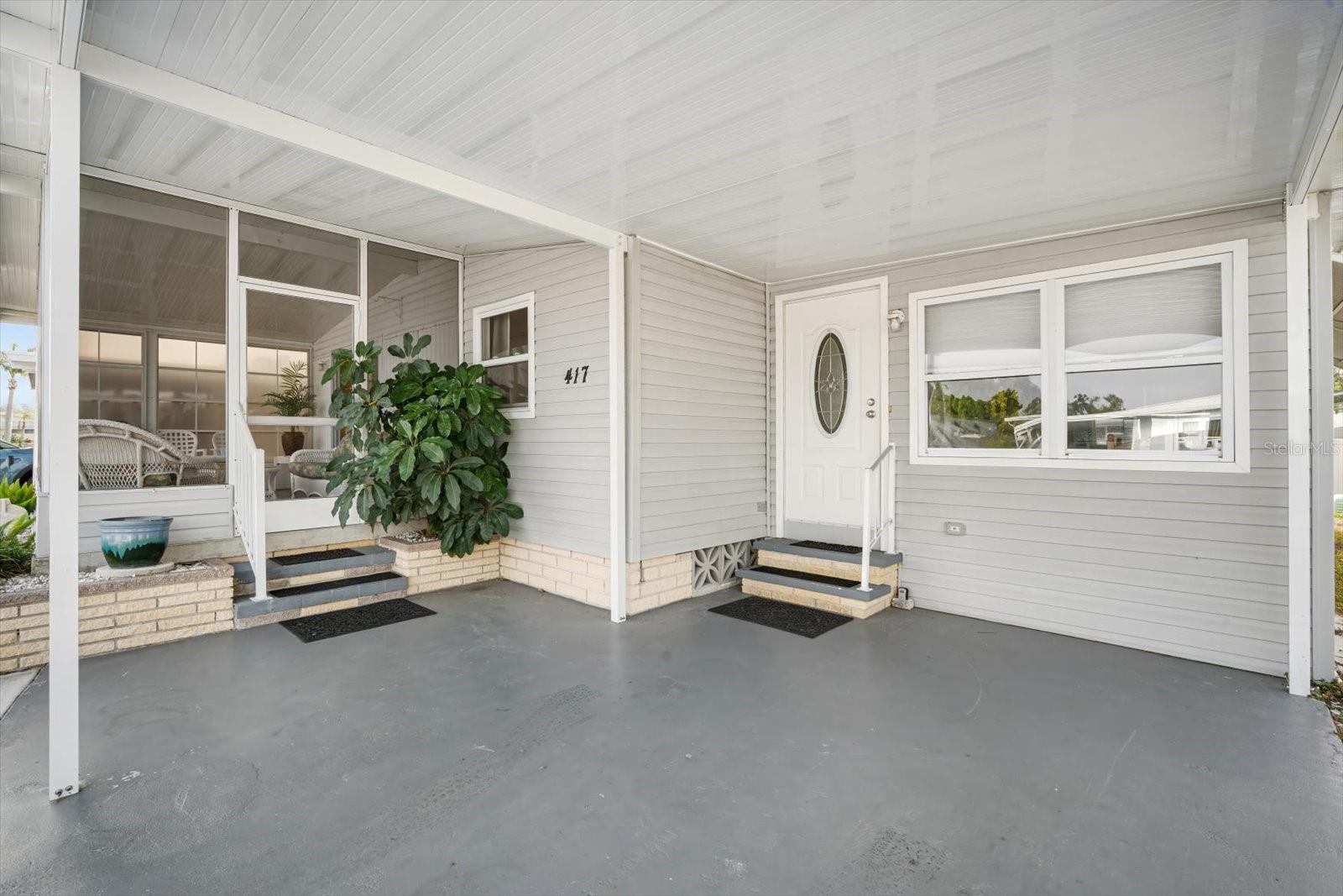 Image 7 of 36 For 5619 Bayshore Road 417