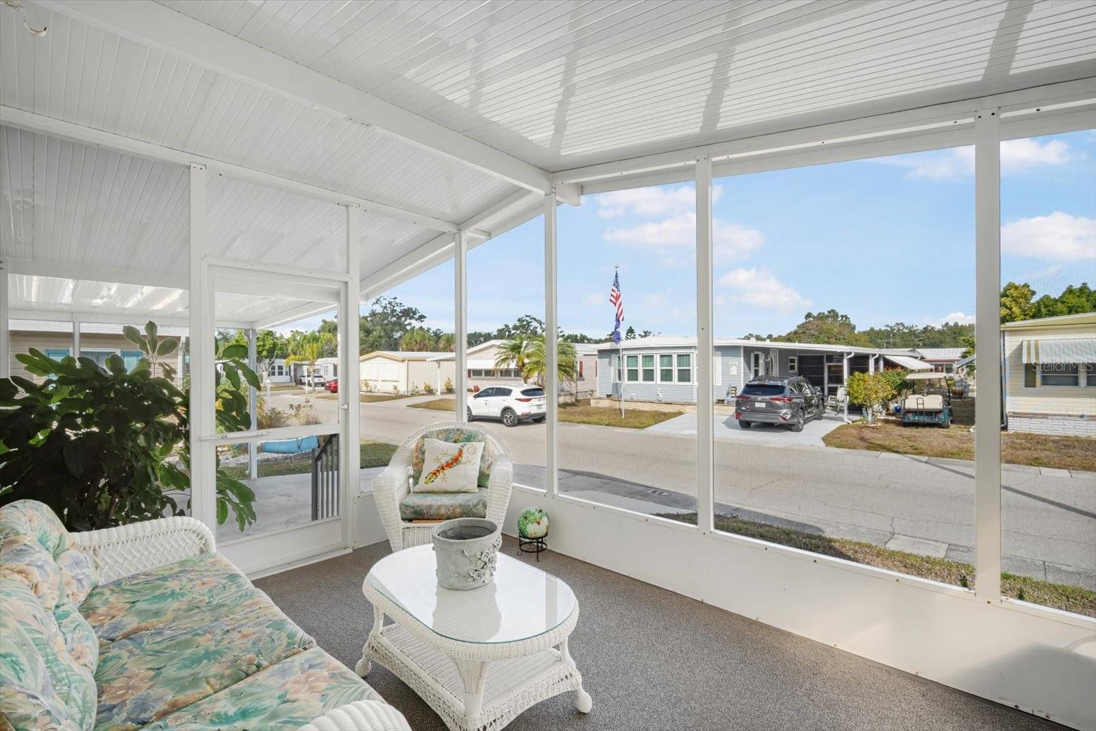 Image 8 of 36 For 5619 Bayshore Road 417