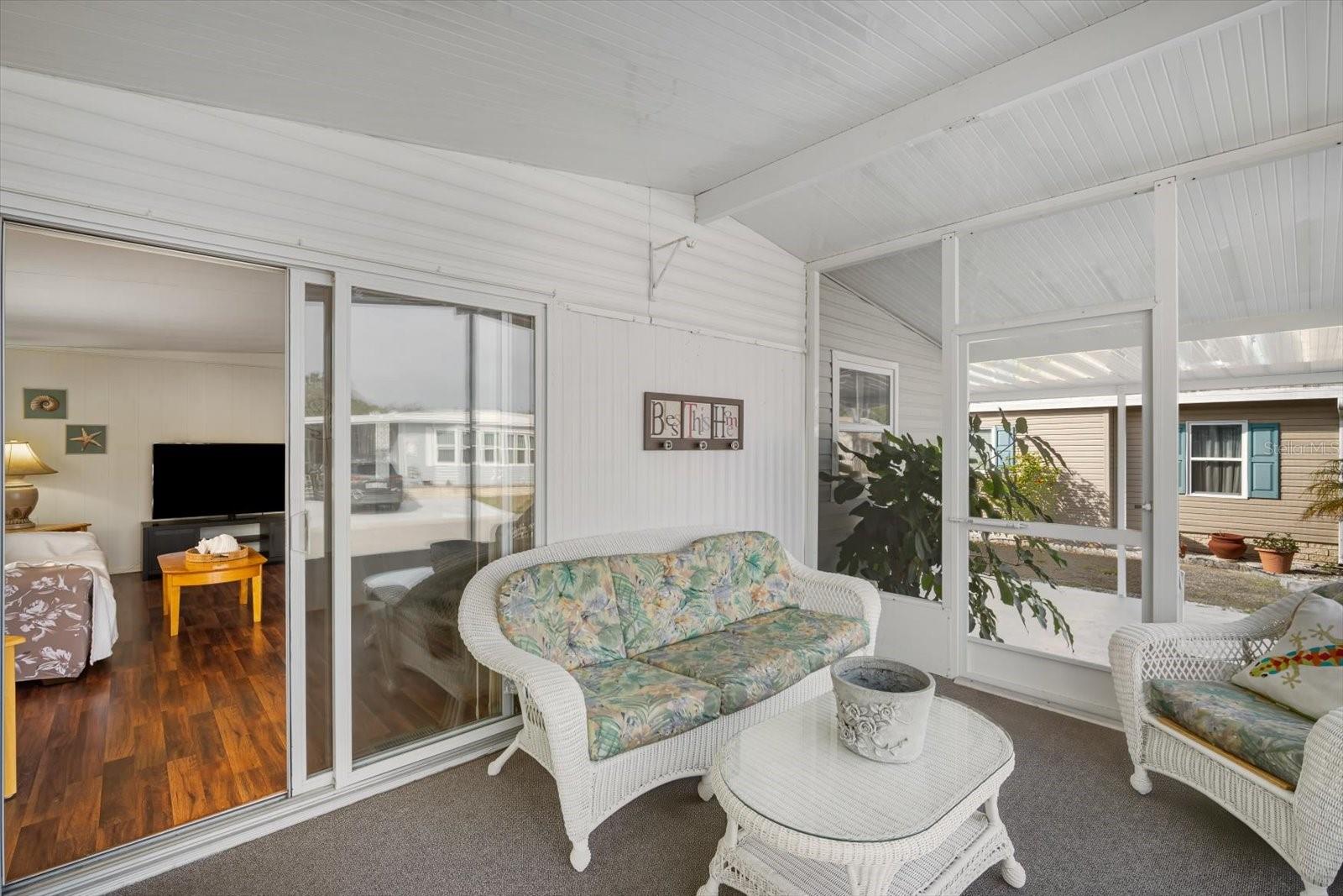 Image 9 of 36 For 5619 Bayshore Road 417