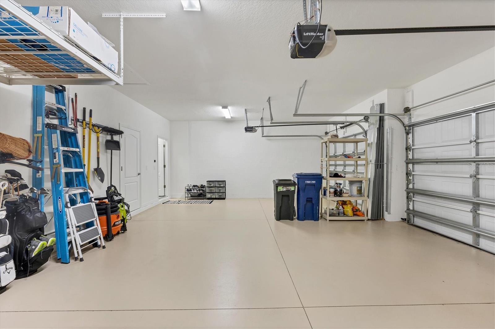 Image 33 of 66 For 18045 Polo Trail Trail