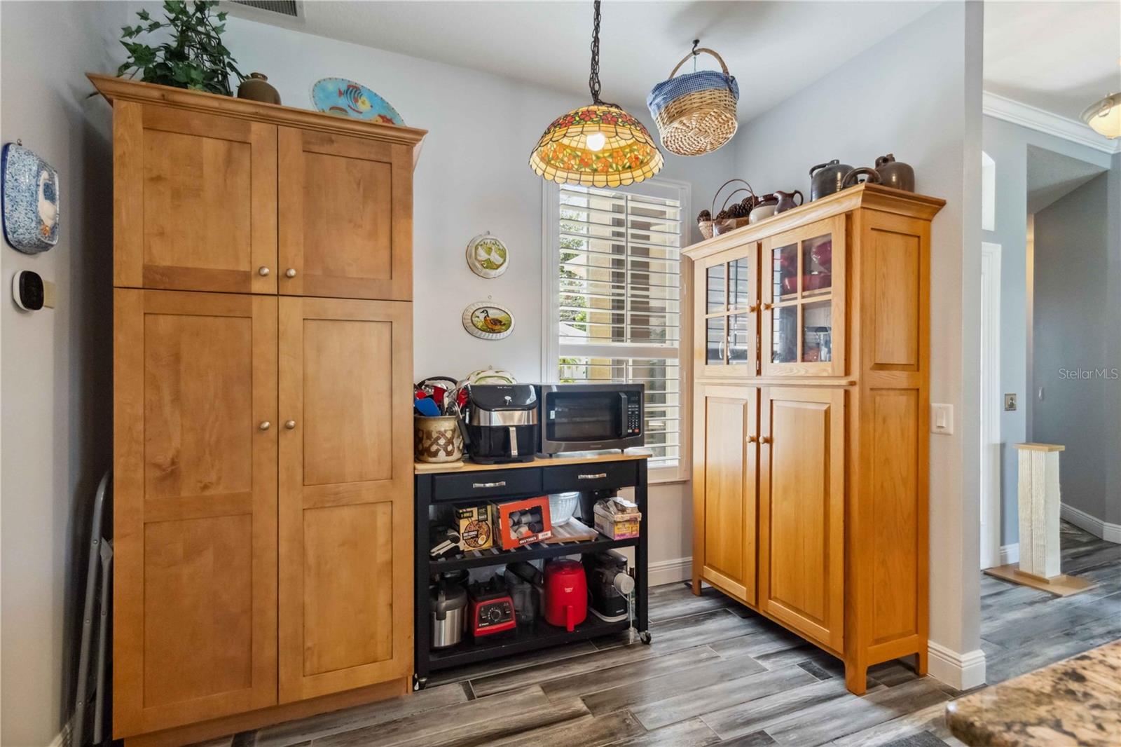 Image 12 of 45 For 315 36th Street Ne