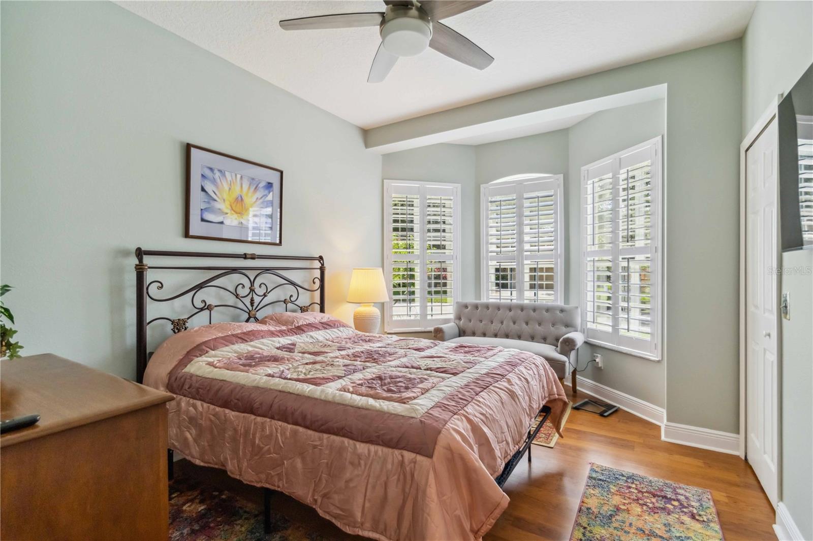 Image 14 of 45 For 315 36th Street Ne