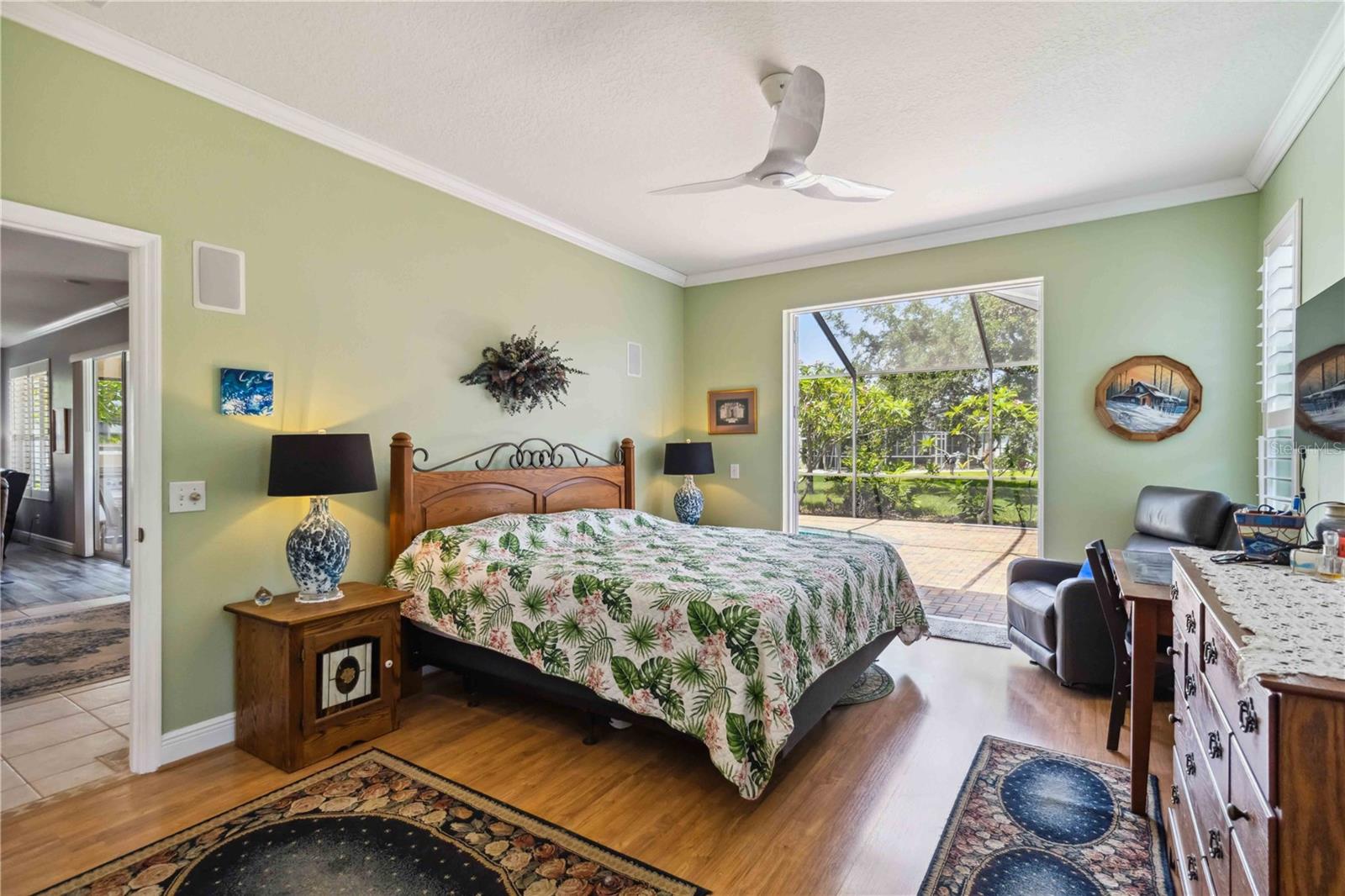 Image 21 of 45 For 315 36th Street Ne