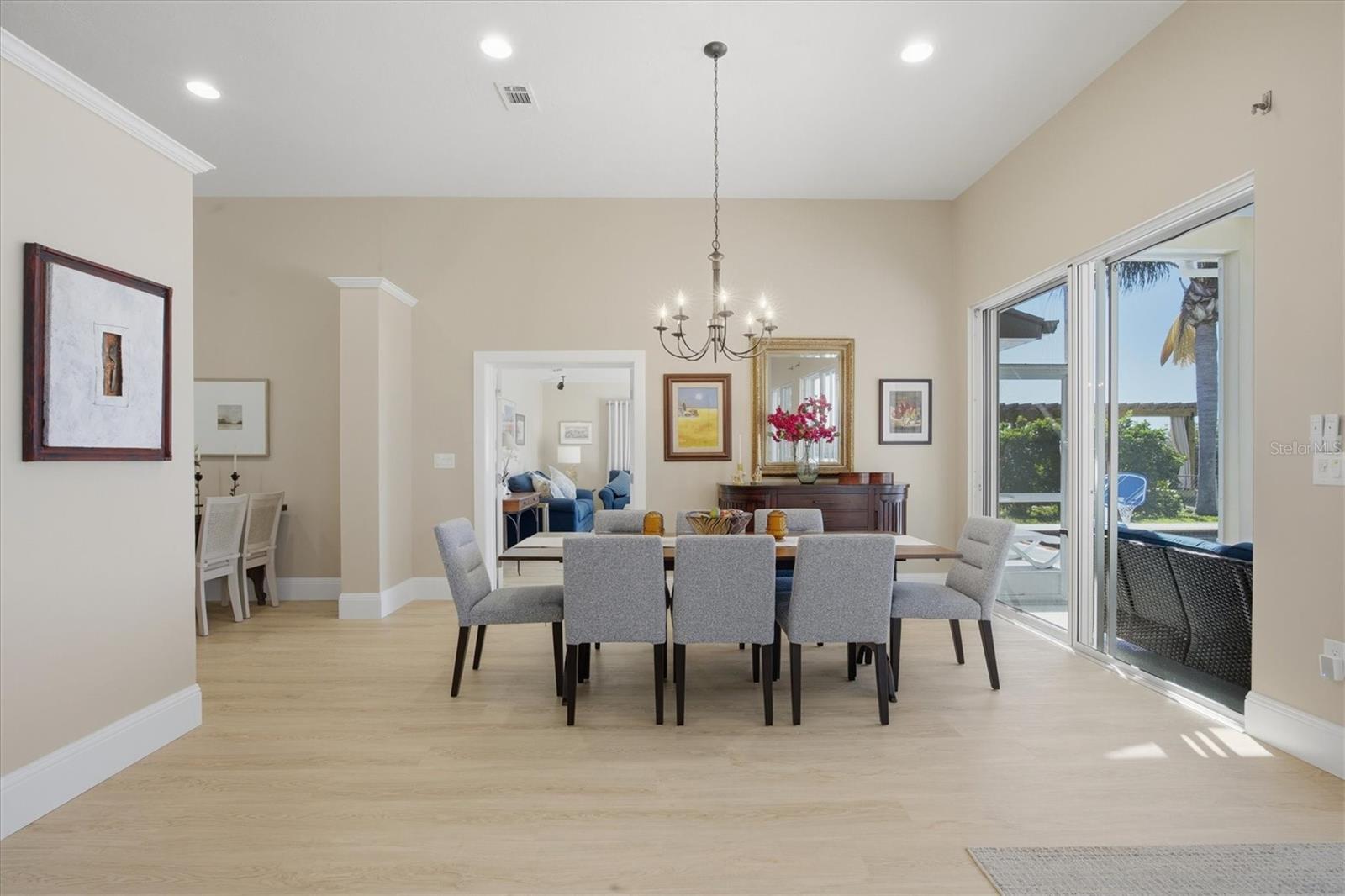 Image 11 of 44 For 8632 Dunmore Drive