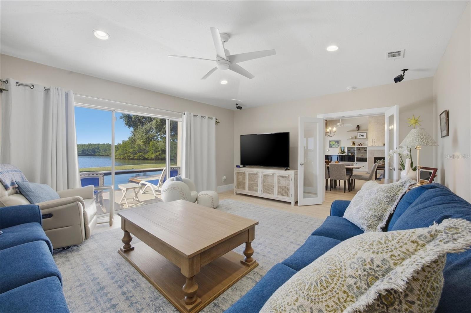 Image 14 of 44 For 8632 Dunmore Drive