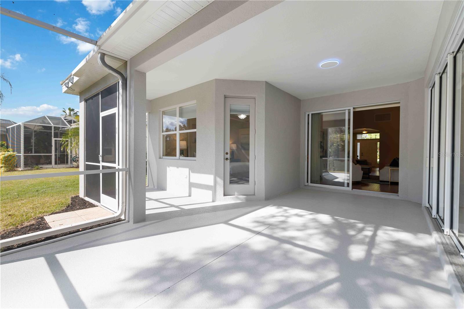 Image 38 of 66 For 12147 Red Leaf Road