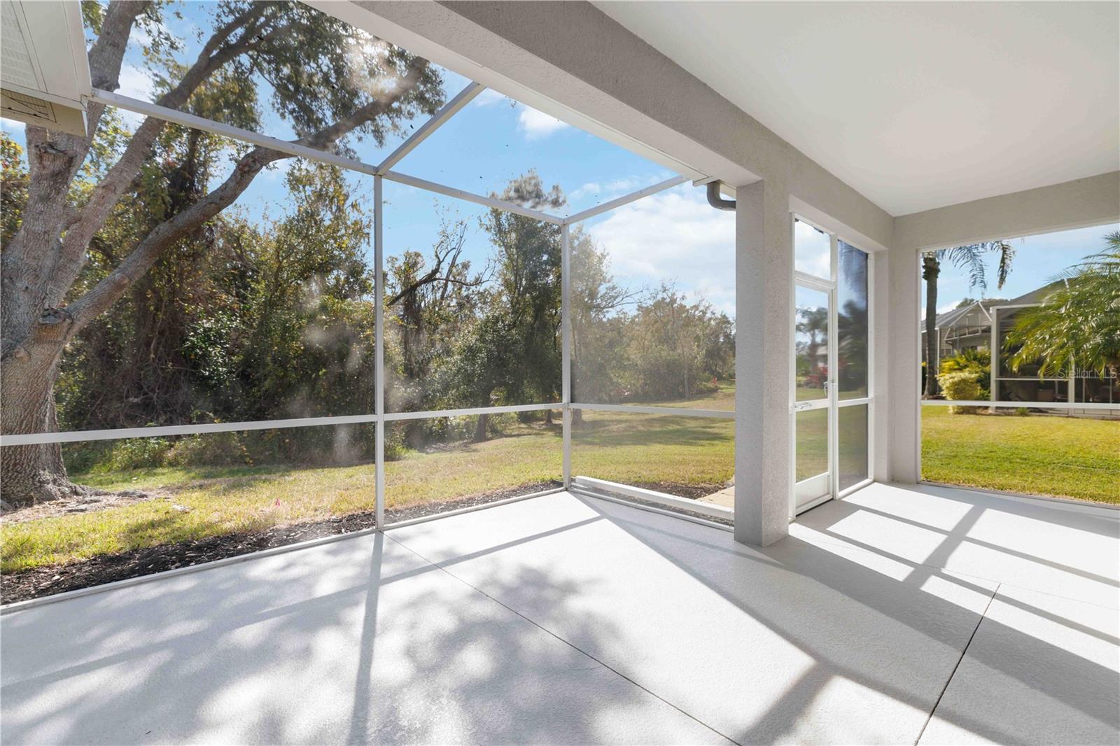 Image 39 of 66 For 12147 Red Leaf Road