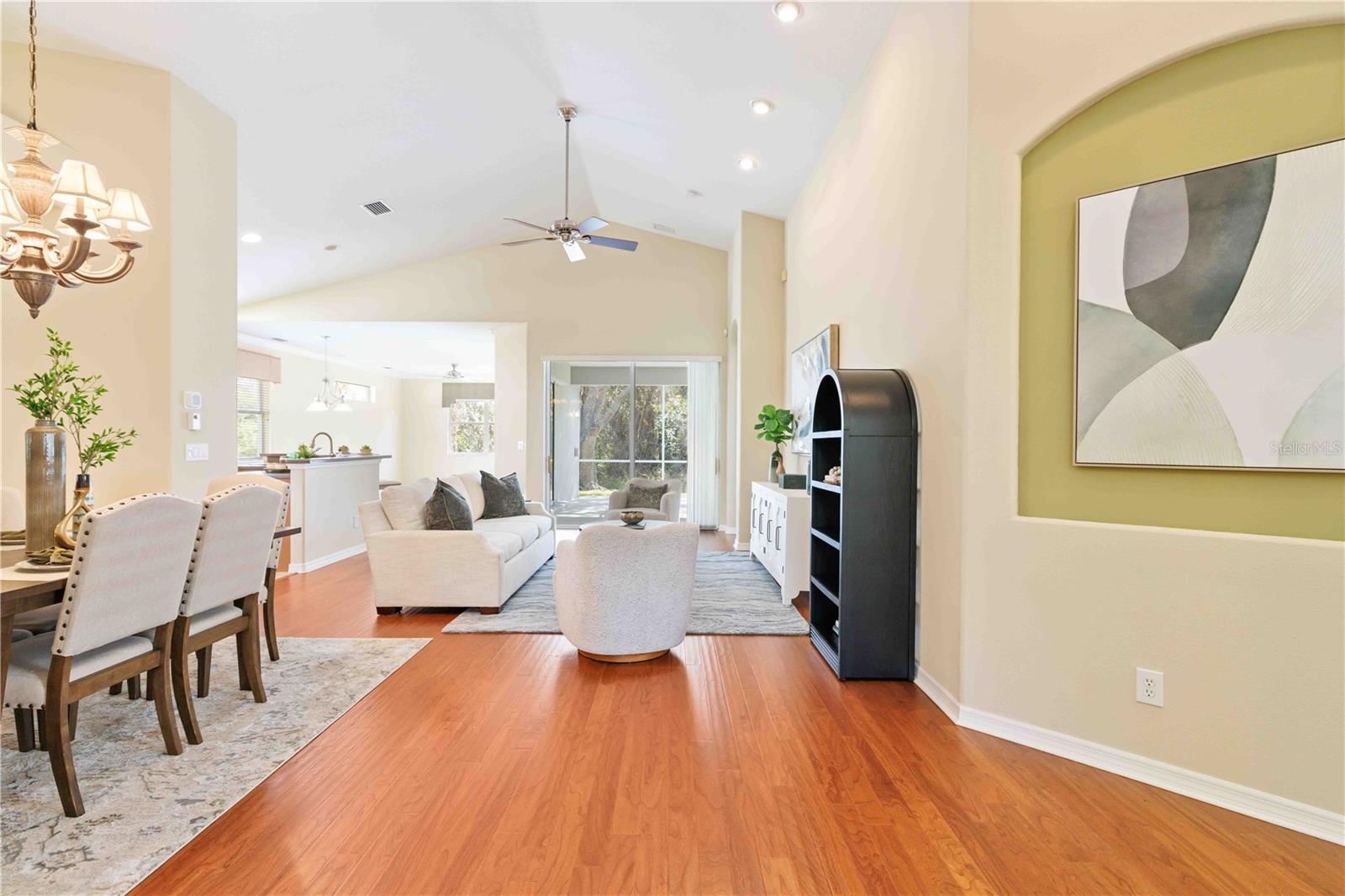 Image 5 of 66 For 12147 Red Leaf Road