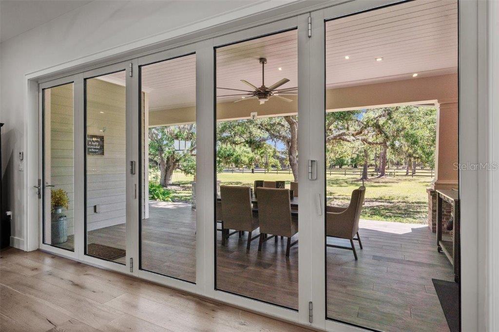 Image 11 of 88 For 12615 River Road