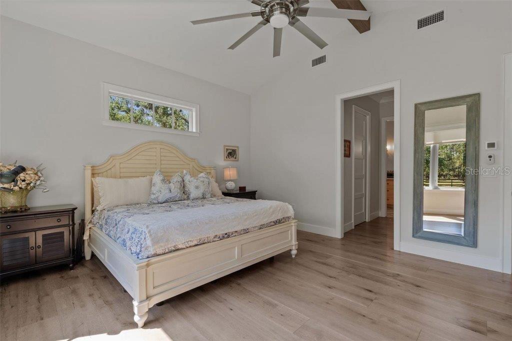 Image 24 of 88 For 12615 River Road