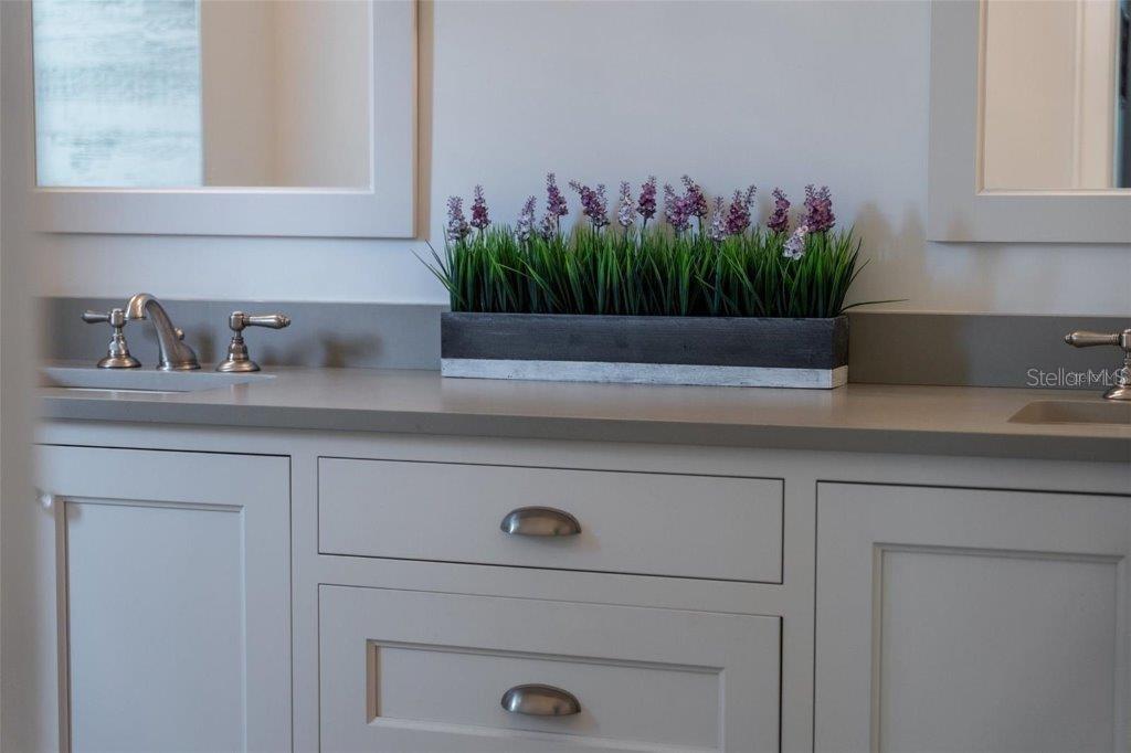 Image 27 of 88 For 12615 River Road