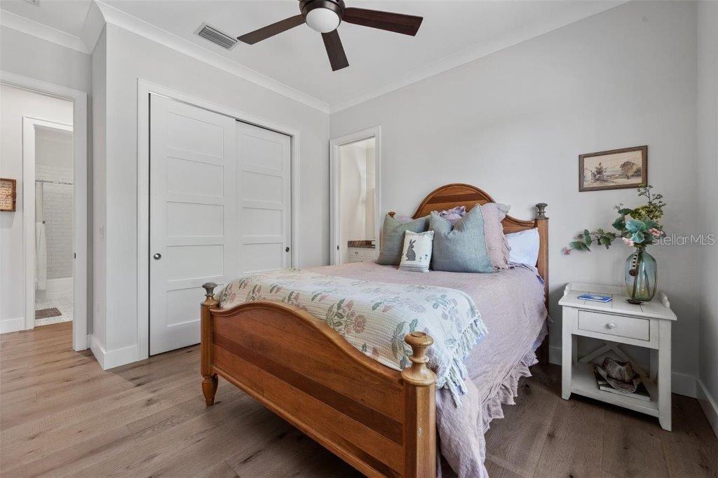 Image 33 of 88 For 12615 River Road