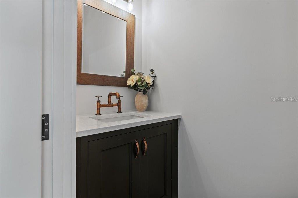 Image 44 of 88 For 12615 River Road