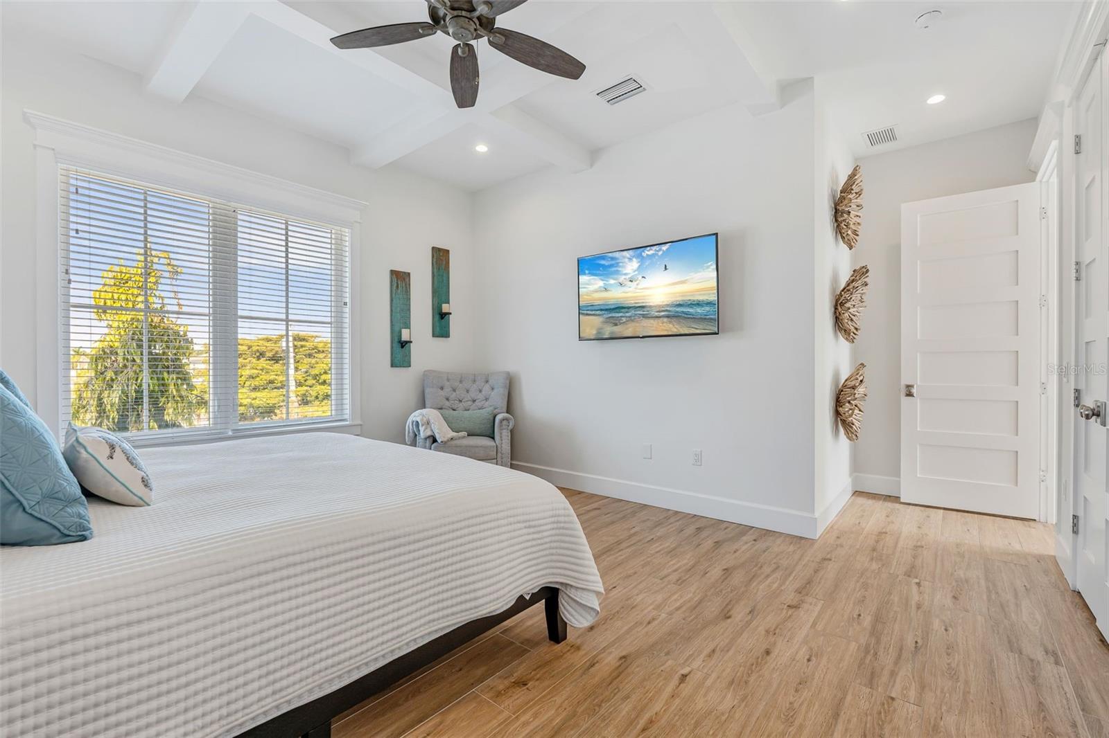 Image 44 of 94 For 436 Polk Drive