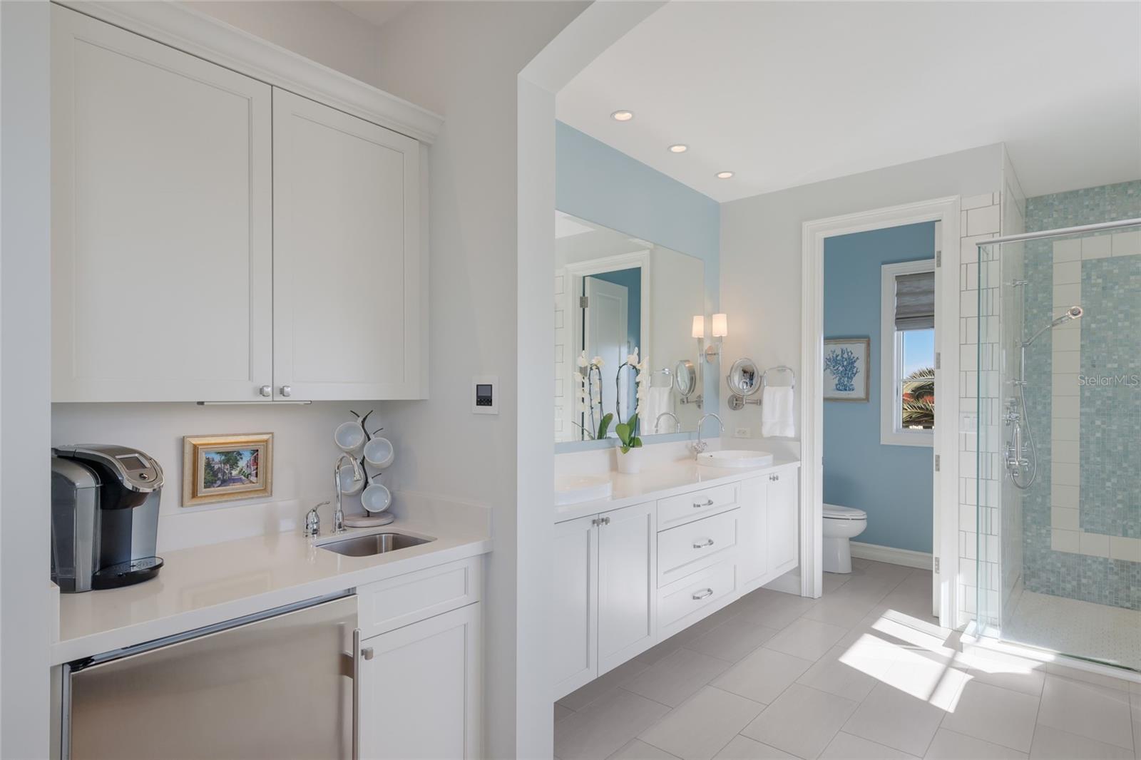 Image 37 of 76 For 750 Siesta Key Circle