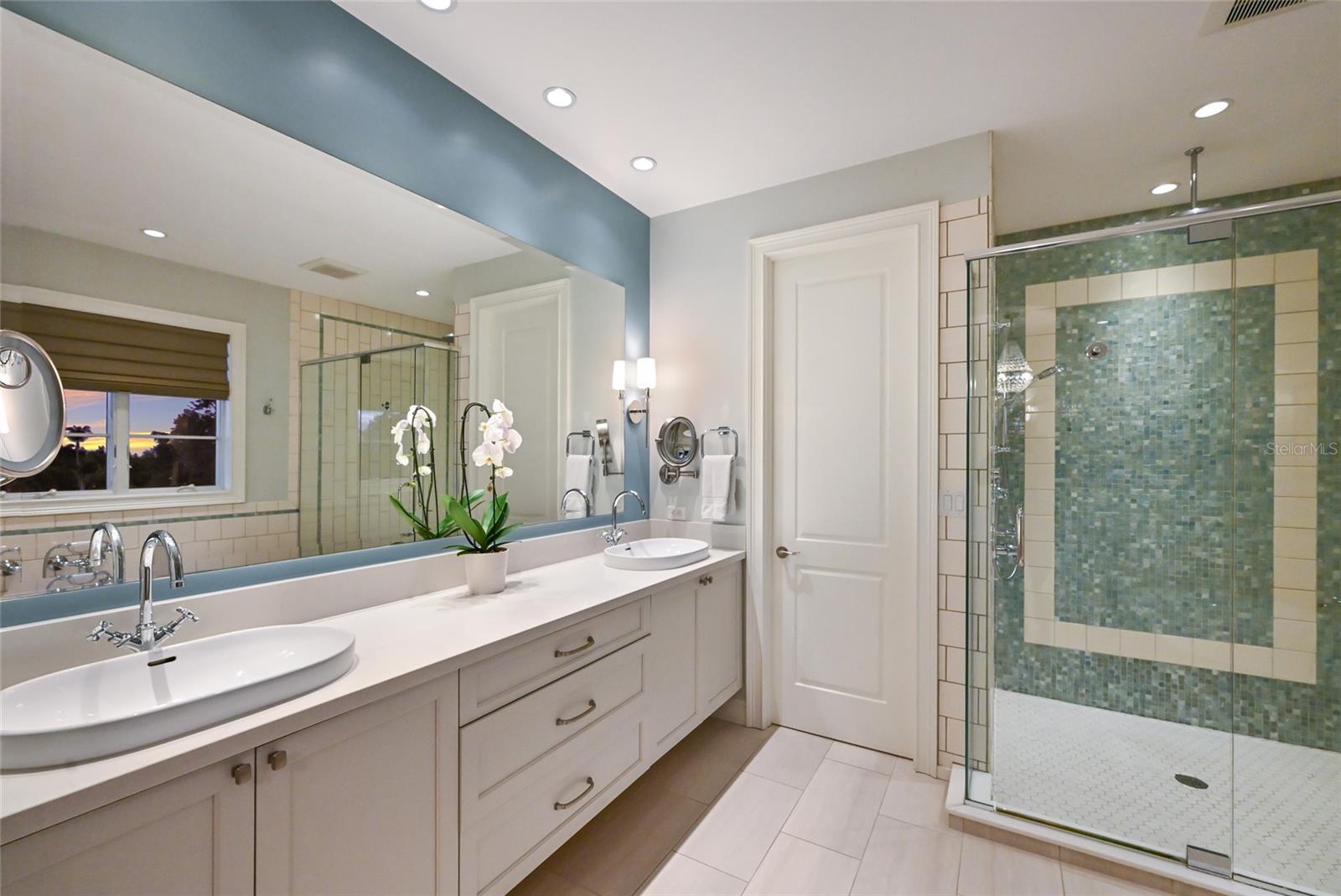 Image 46 of 76 For 750 Siesta Key Circle