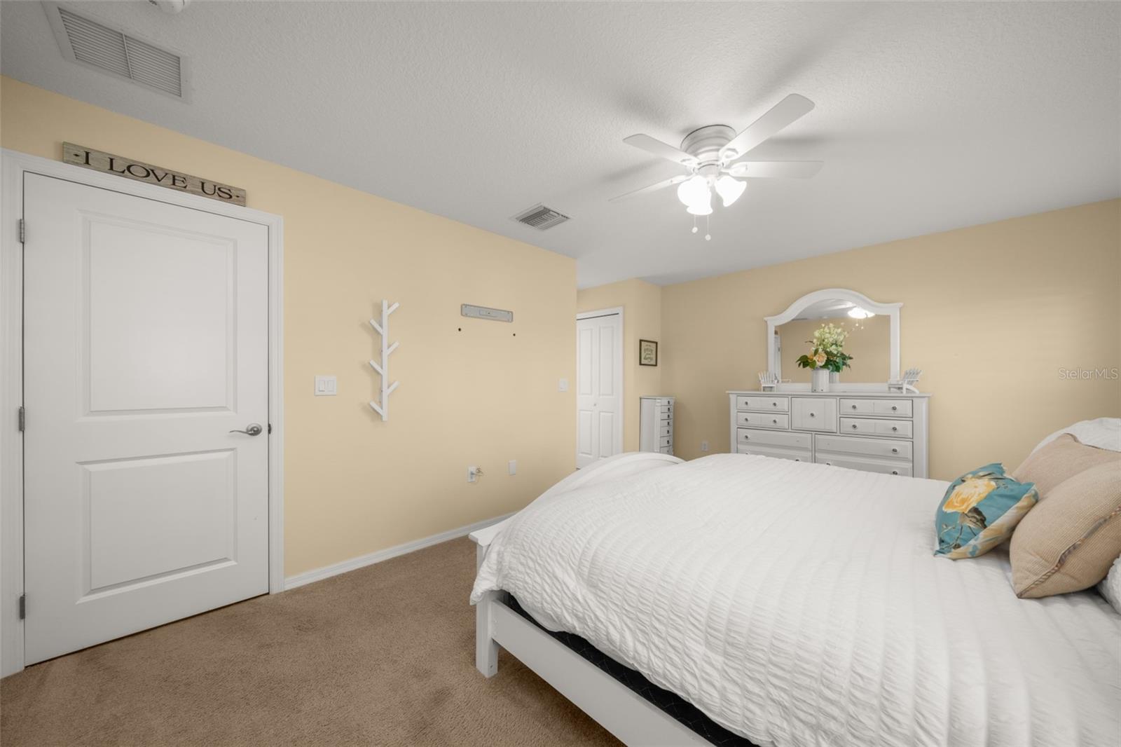 Image 32 of 58 For 10433 High Grove Avenue