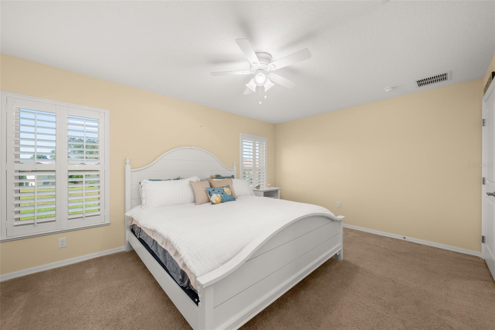 Image 33 of 58 For 10433 High Grove Avenue