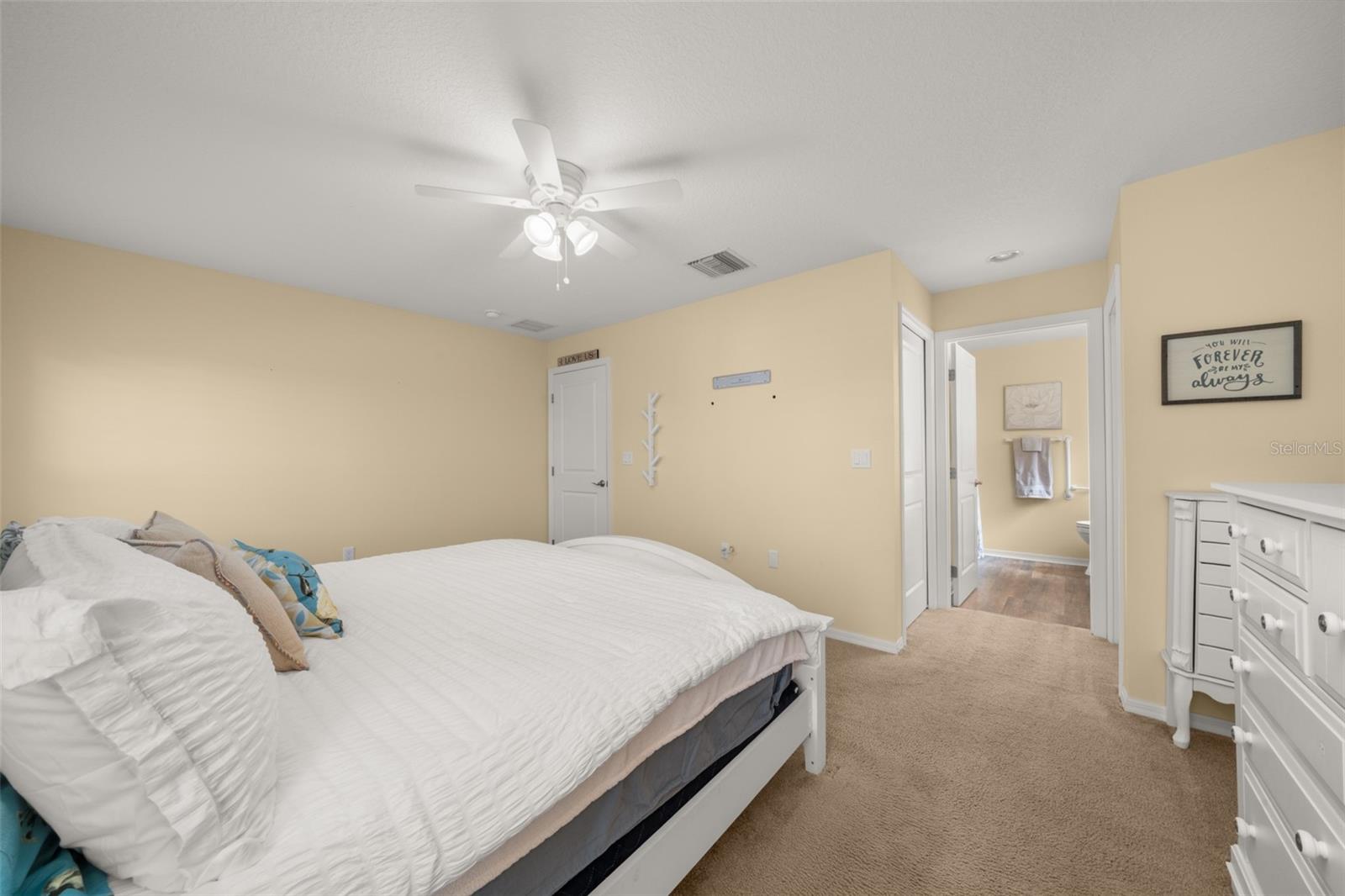 Image 34 of 58 For 10433 High Grove Avenue