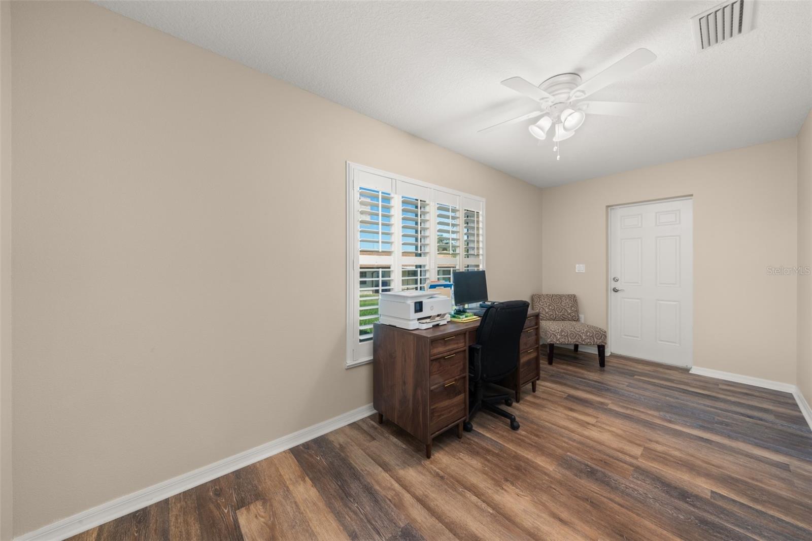 Image 36 of 58 For 10433 High Grove Avenue