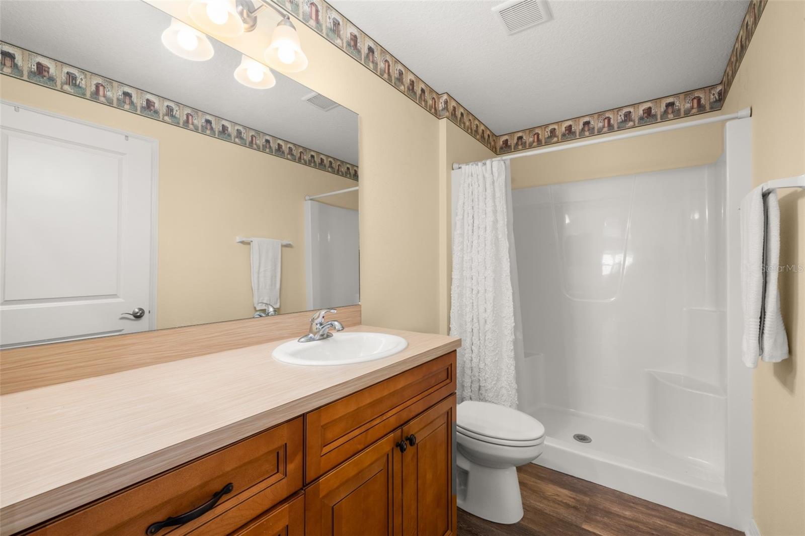 Image 39 of 58 For 10433 High Grove Avenue