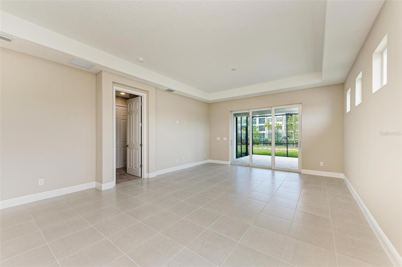 Image 11 of 38 For 149 Okeeffe Circle