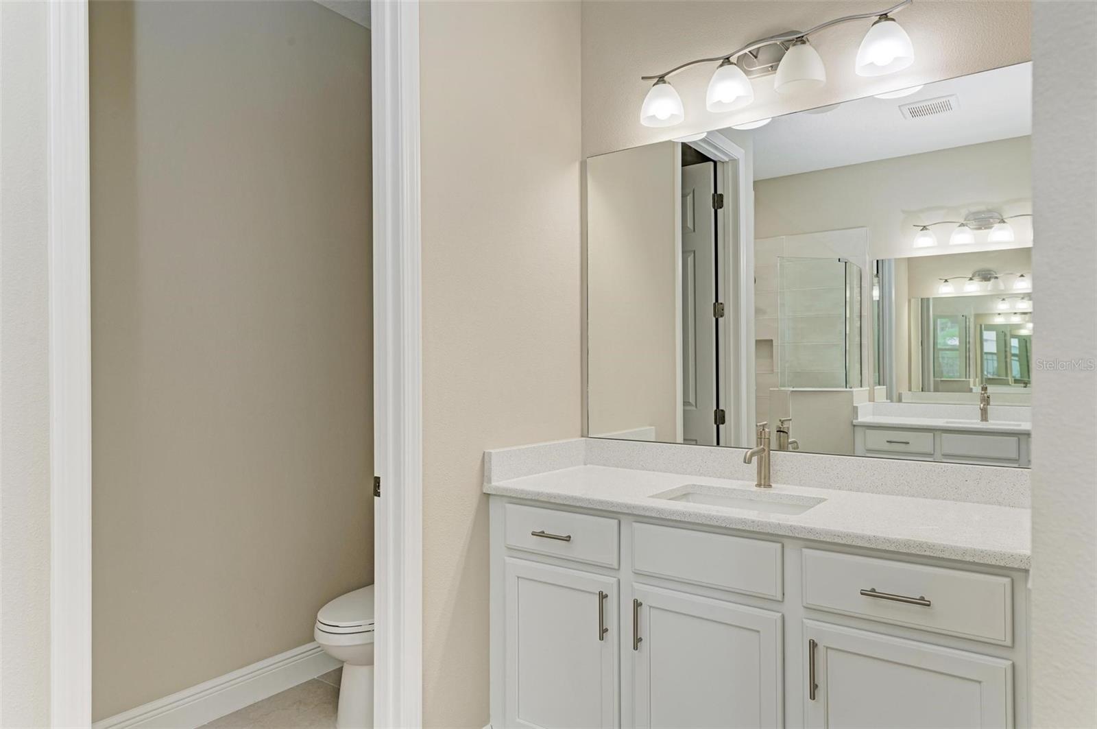 Image 20 of 38 For 149 Okeeffe Circle