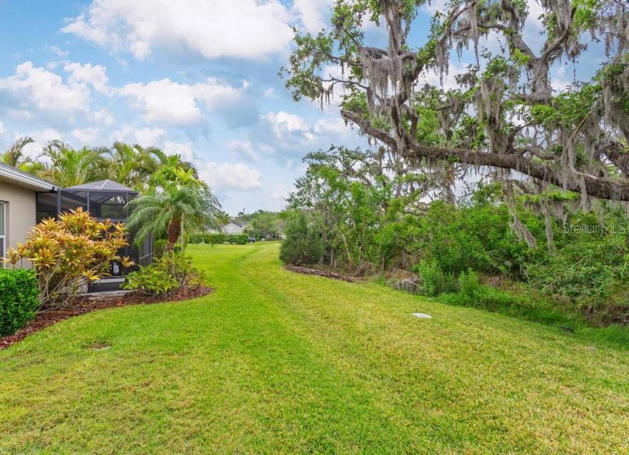 Image 30 of 37 For 4021 Wildgrass Place