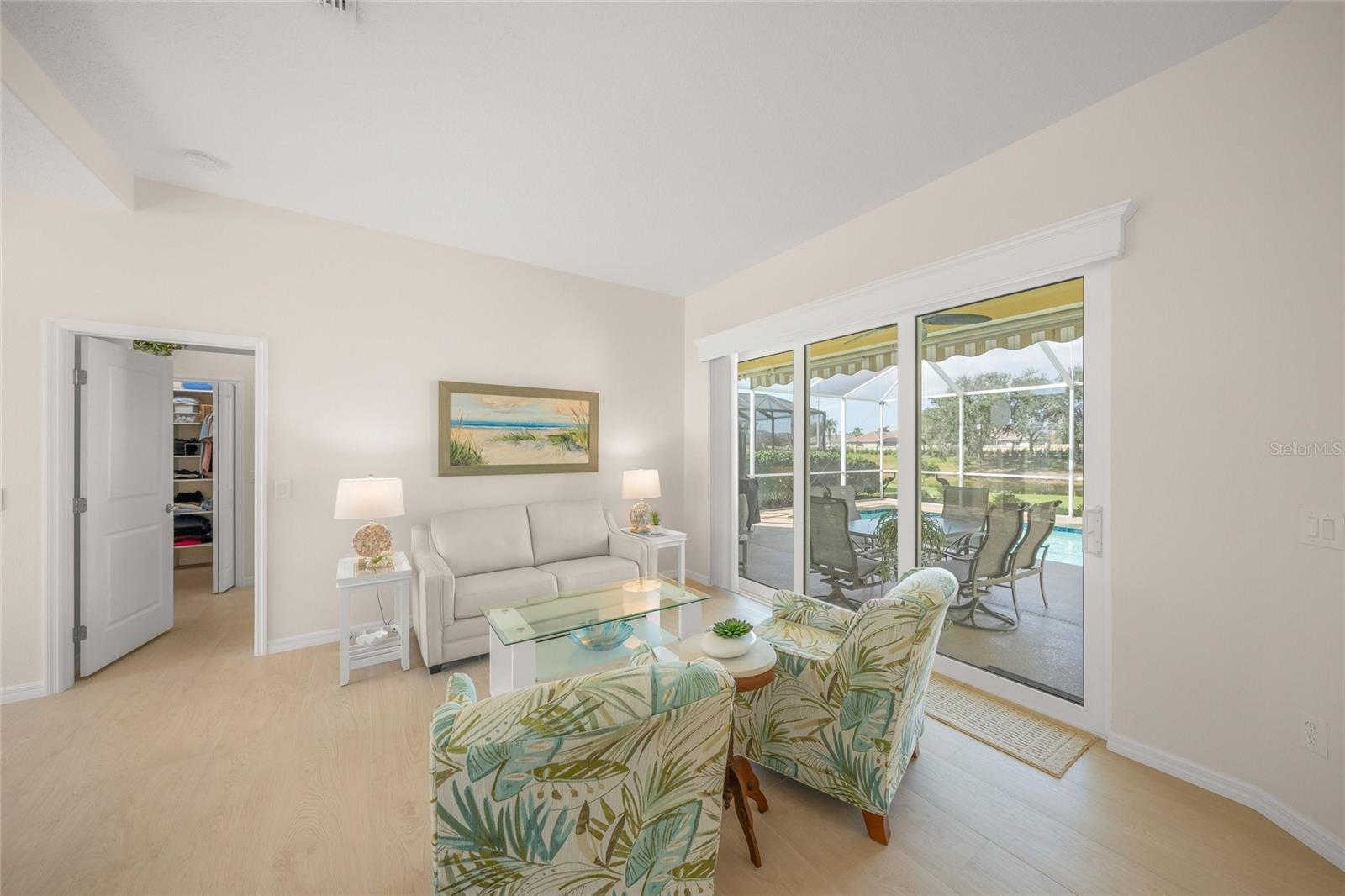 Image 11 of 50 For 2290 Vintage Street