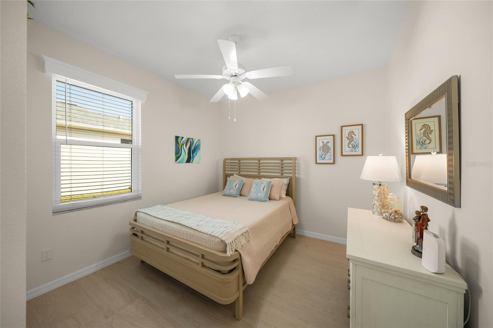 Image 26 of 50 For 2290 Vintage Street