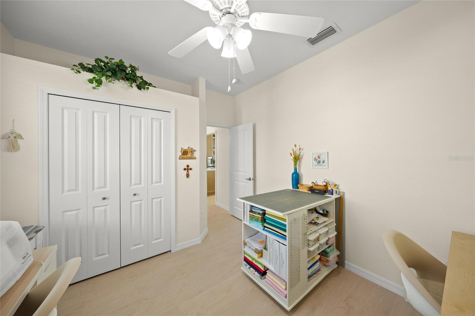 Image 32 of 50 For 2290 Vintage Street