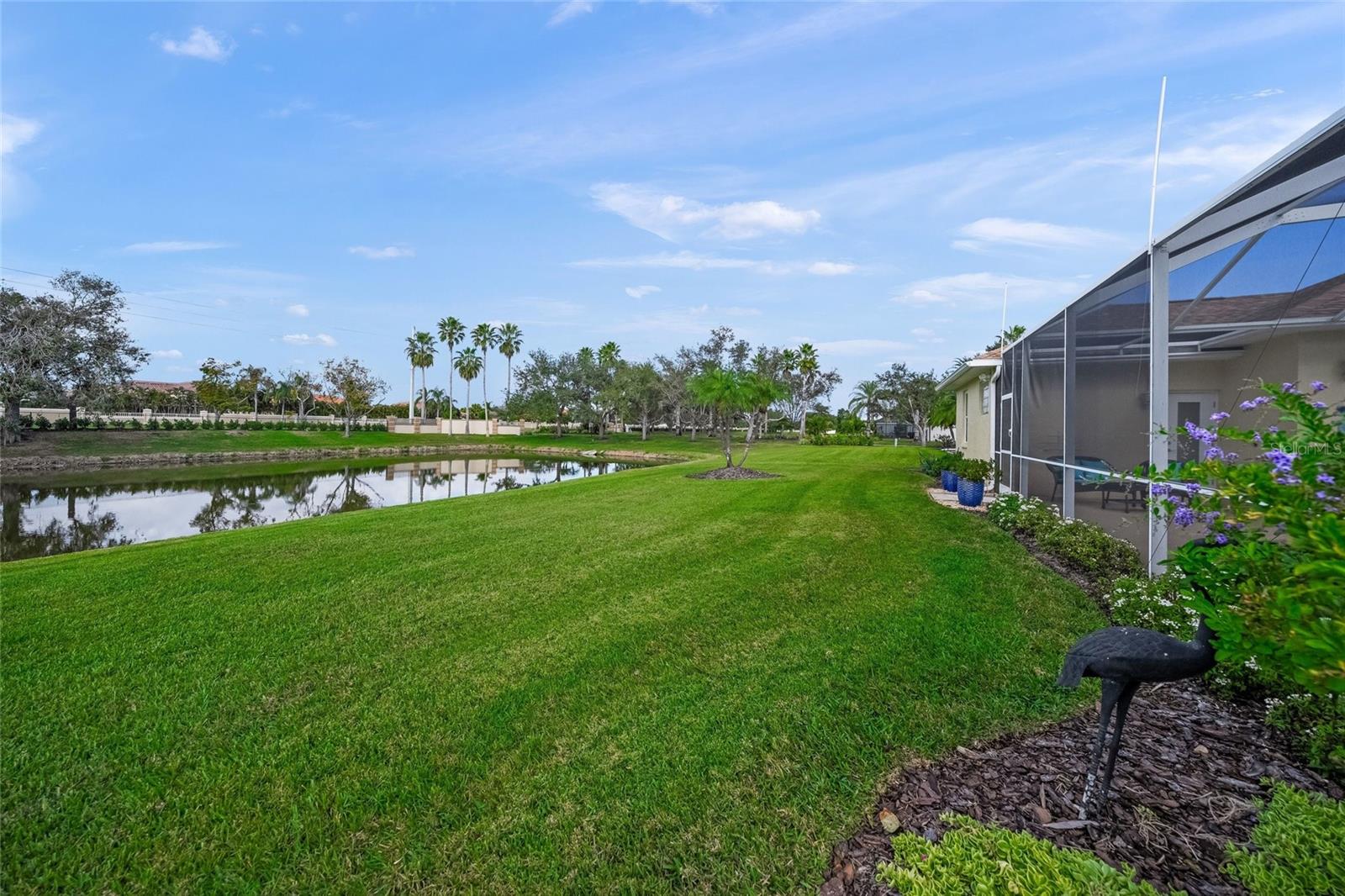 Image 40 of 50 For 2290 Vintage Street