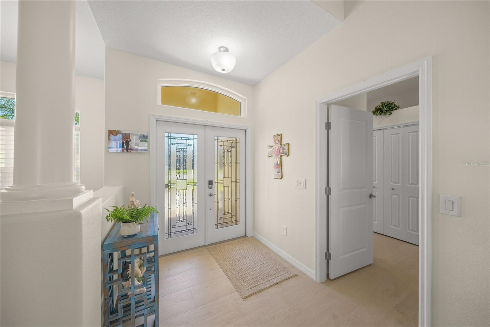 Image 6 of 50 For 2290 Vintage Street