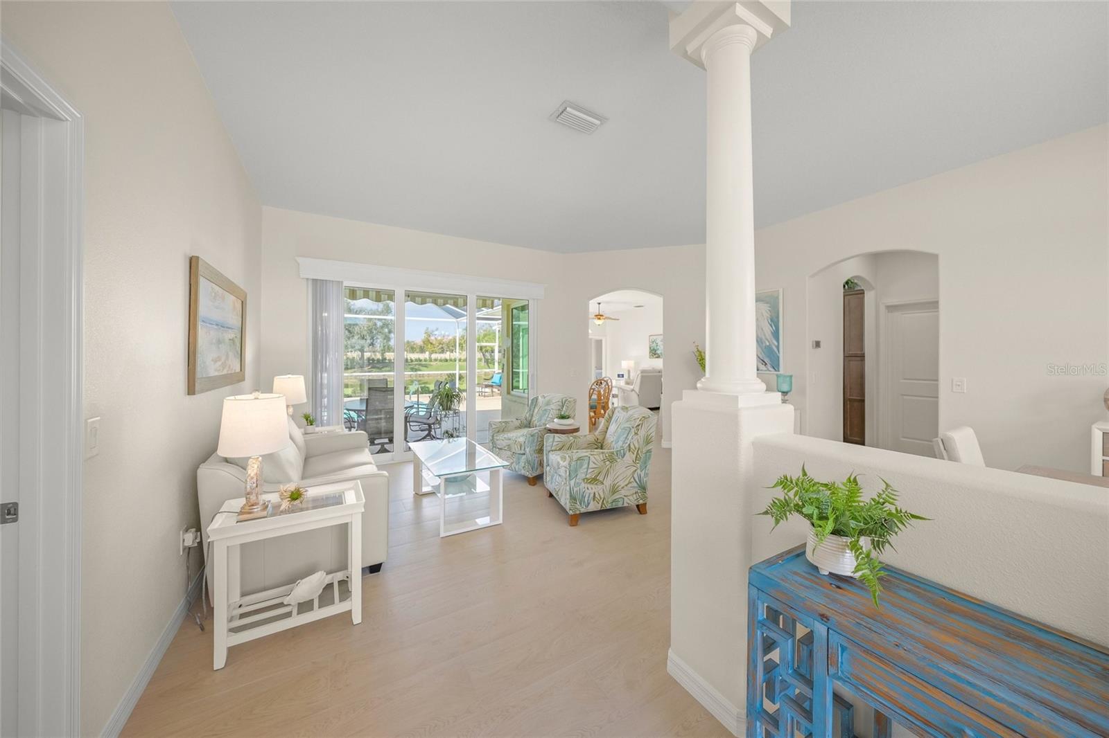 Image 9 of 50 For 2290 Vintage Street