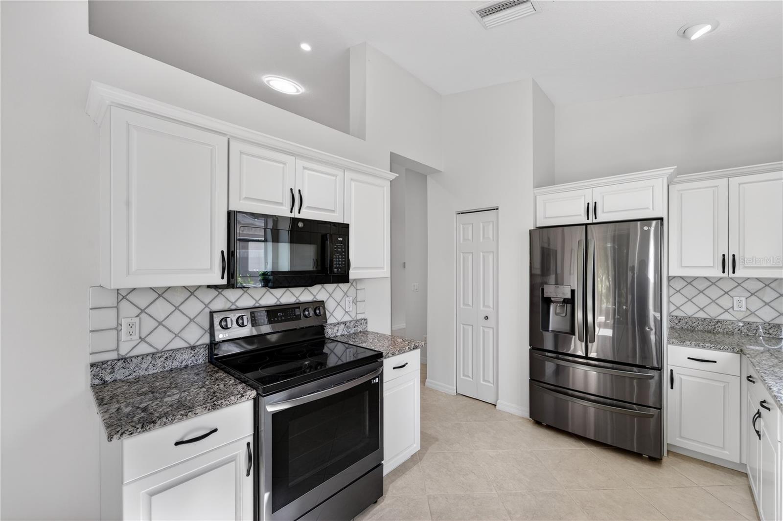 Image 8 of 41 For 6502 42nd Street E