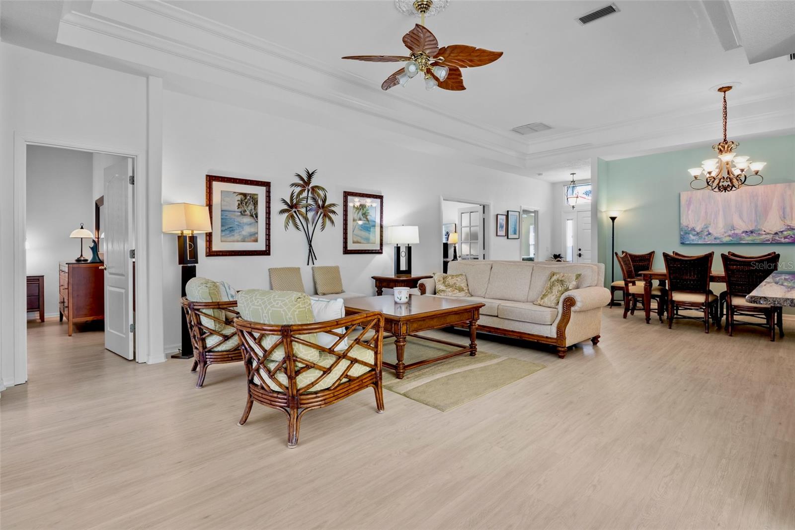 Image 6 of 43 For 4894 Sabal Lake Circle