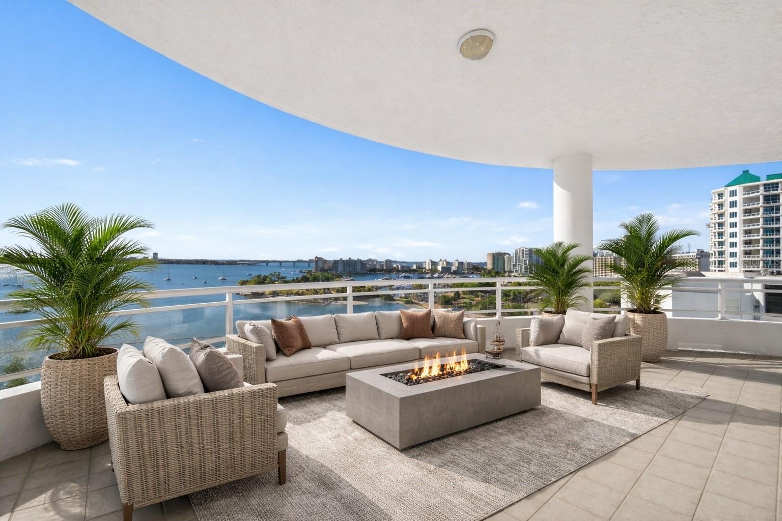 Image 11 of 82 For 500 Palm Avenue 92