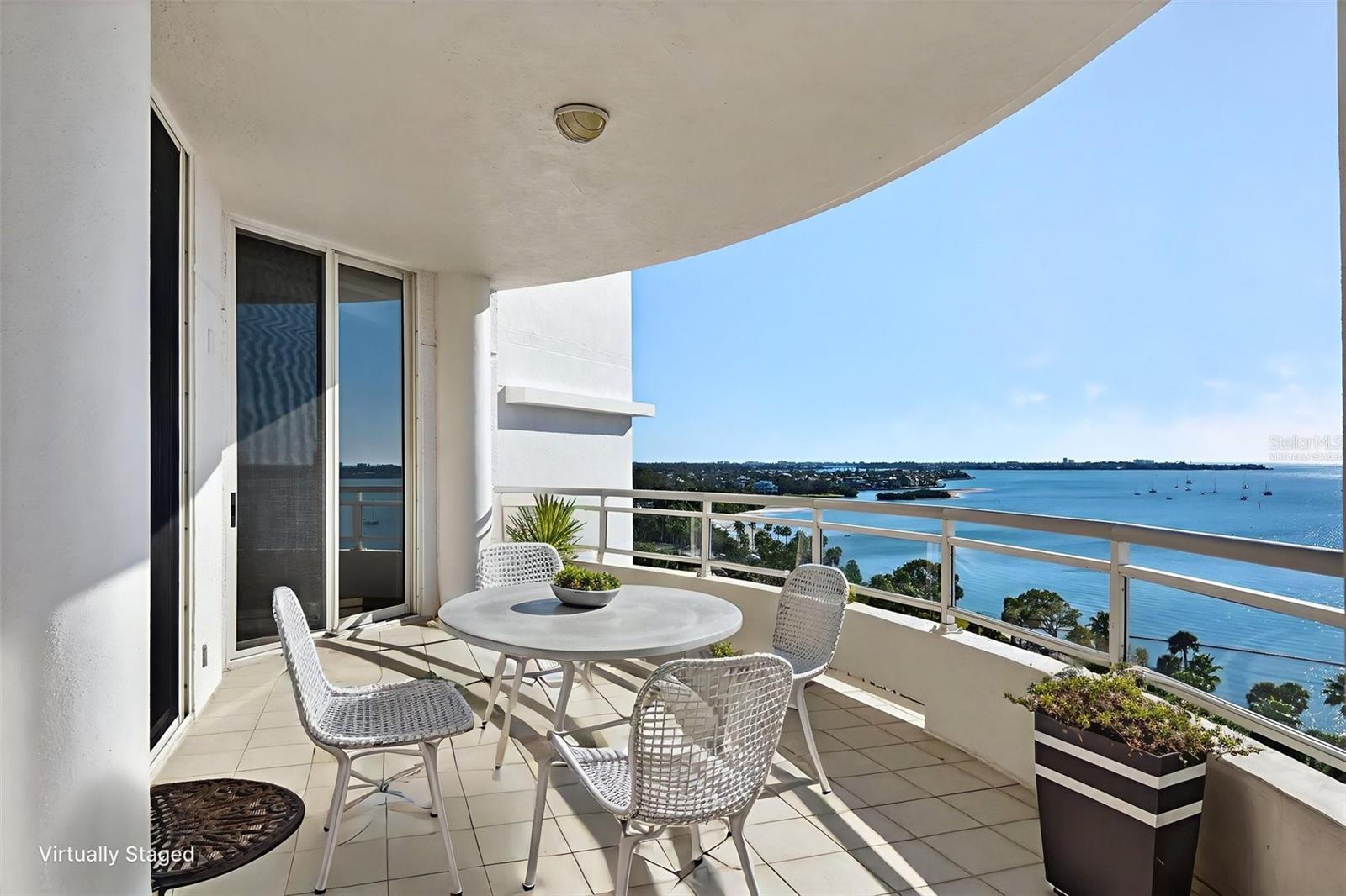 Image 24 of 82 For 500 Palm Avenue 92