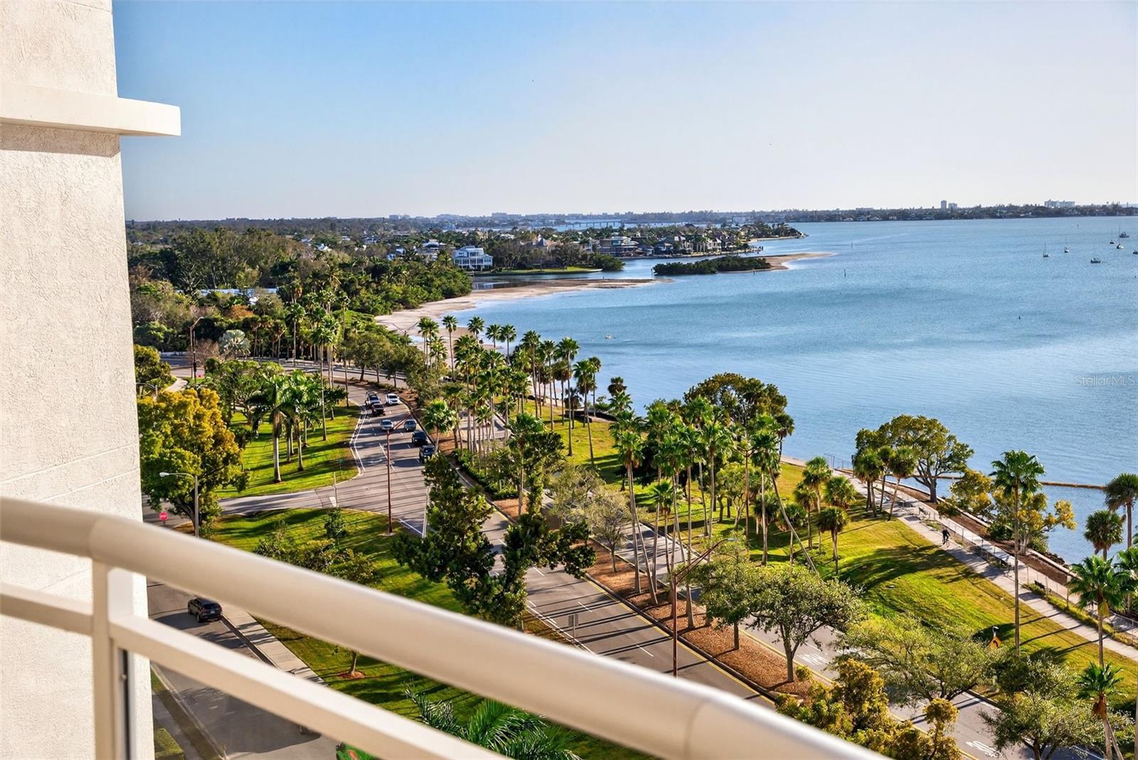 Image 38 of 82 For 500 Palm Avenue 92