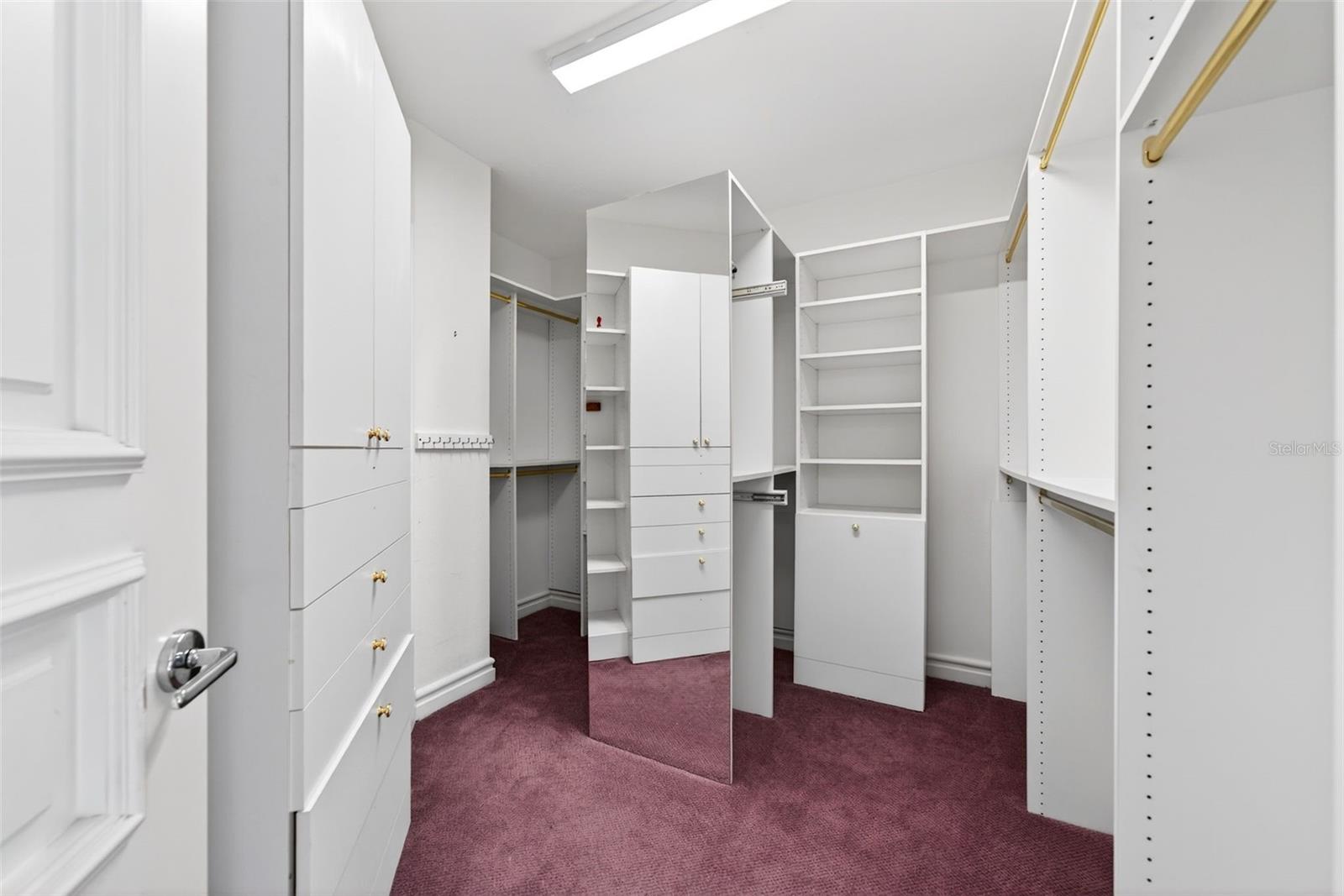 Image 49 of 82 For 500 Palm Avenue 92