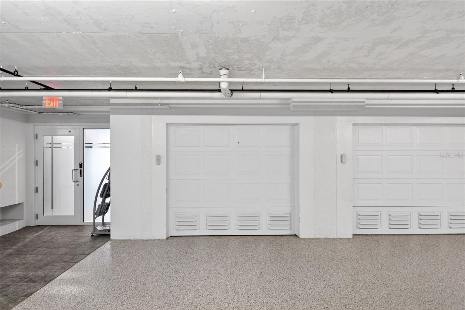 Image 72 of 82 For 500 Palm Avenue 92