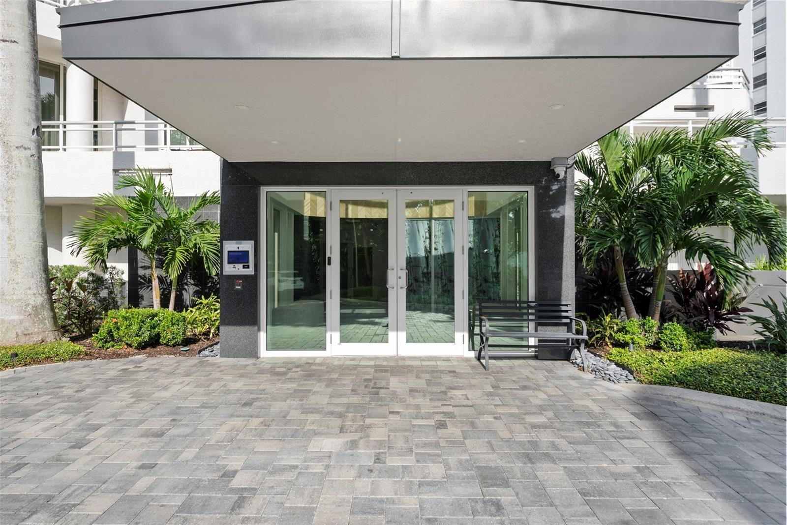 Image 80 of 82 For 500 Palm Avenue 92