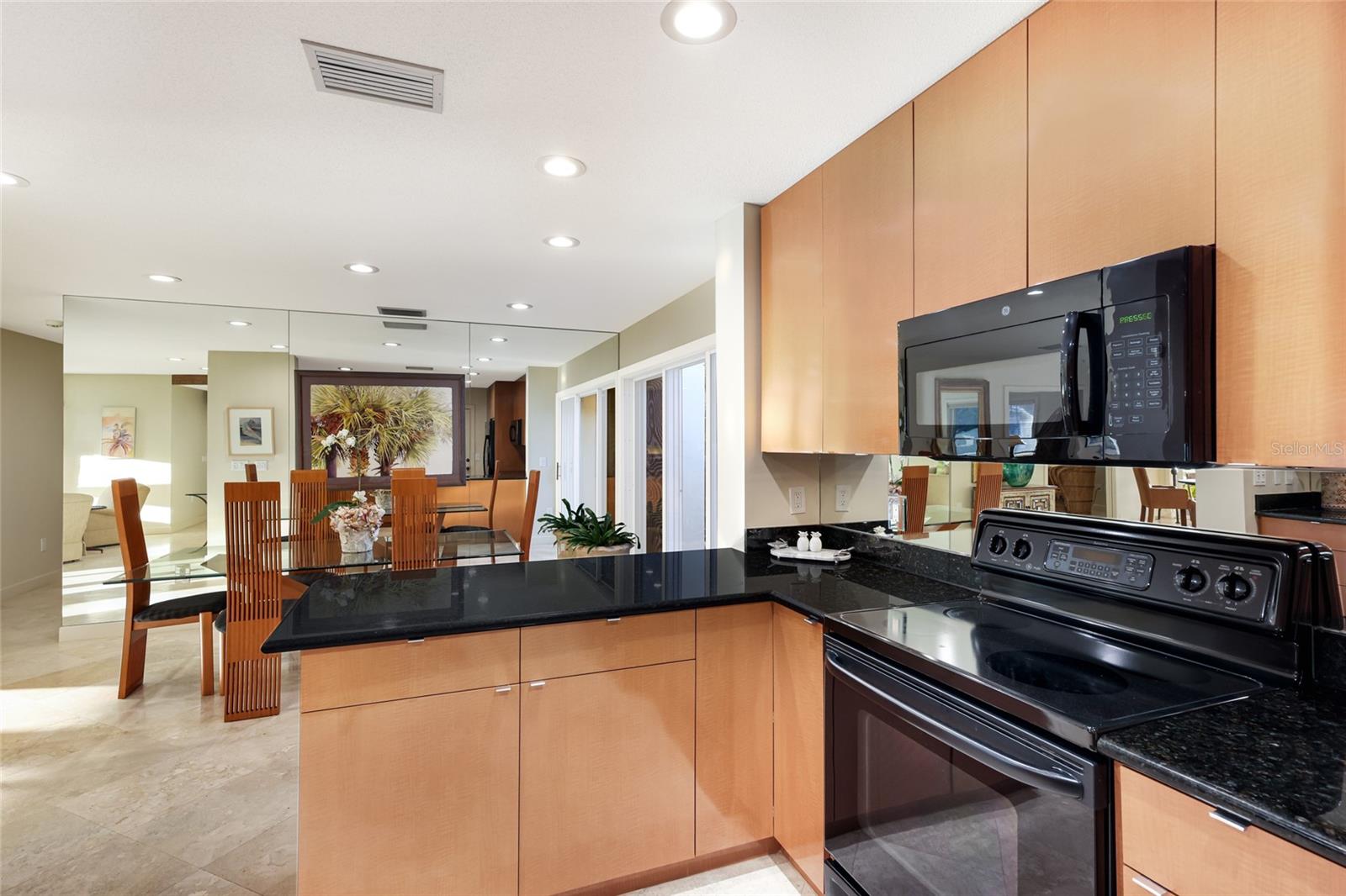 Image 16 of 89 For 106 49th Street